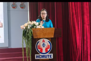 TS Trương Thị Hiền, Bí thư Đảng ủy, Chủ tịch Hội đồng trường Đại học Sư phạm Kỹ thuật TPHCM. Ảnh: HCMUTE