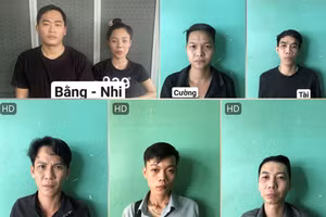 Nhóm 7 người bị tạm giữ. (Ảnh: Công an TPHCM)