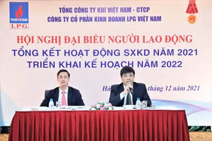 Đoàn Chủ tịch điều hành Hội nghị