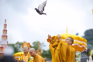 Những điều kiêng kị tuyệt đối không nên phạm trong ngày Lễ Phật Đản