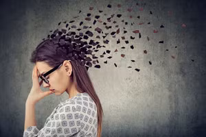 Truyện cười: Phụ nữ hay mất tập trung