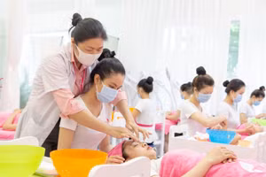 Đội ngũ giảng viên, chuyên gia tại ANA giàu kinh nghiệm, tận tâm chỉ dạy 