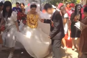 Clip: Xôn xao cô dâu "lấy chồng đúng là gánh nặng"