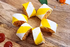 Cách làm cơm chiên trứng cuộn xoắn ốc trong 5 phút sang chảnh như ngoài hàng