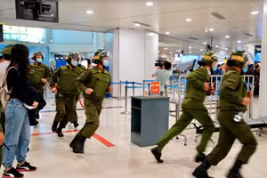 Tăng cấp độ kiểm soát an ninh hàng không dịp Đại hội Đảng (ảnh diễn tập tại sân bay Nội Bài: NIA)