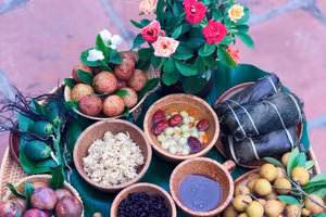 Rượu nếp, xôi chè... đắt hàng ngày Tết Đoan Ngọ