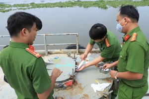 Tạm đình chỉ chức vụ đối với Đội trưởng Đội Kiểm soát chống buôn lậu khu vực miền Nam