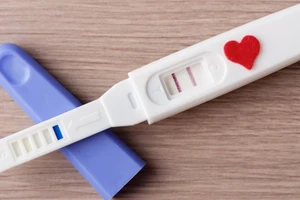 Triệt sản gần 20 năm, người phụ nữ sốc khi phát hiện... có bầu