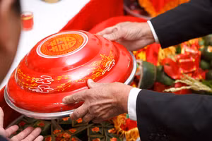 Nhà trai gặp sự cố hi hữu sau màn thách cưới “khủng”