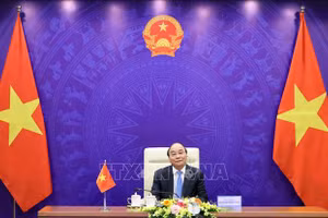 Thủ tướng Nguyễn Xuân Phúc hội đàm trực tuyến với Tổng Bí thư, Thủ tướng Lào và Thủ tướng Campuchia