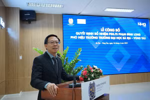 Tân Phó Hiệu trưởng BVU- PGS.TS Phạm Đình Long phát biểu tại lễ bổ nhiệm