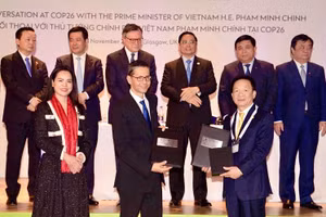  Standard Chartered cam kết tài trợ 6 tỷ USD cho các dự án xanh của T&T Group 