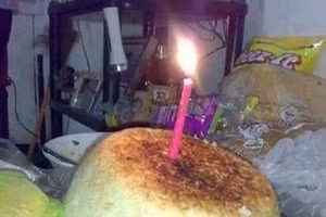 Tự chế bánh sinh nhật có một không hai mùa giãn cách xã hội