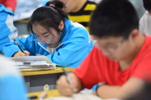 Trung Quốc siết chặt hoạt động dạy học thêm