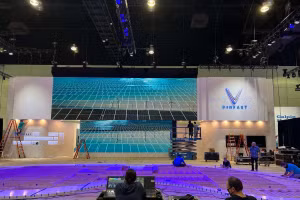 Cận cảnh hai mẫu xe điện VinFast vừa cập bến Los Angeles Auto Show