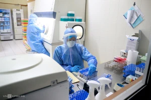 Số ca nghi nhiễm tiếp tục tăng ở nhiều tỉnh