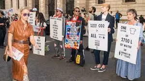 Câu chuyện đạo đức trong kinh doanh thời trang nhìn từ "phong trào tẩy chay"