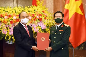 Chủ tịch nước trao quyết định bổ nhiệm Tổng Tham mưu trưởng Quân đội nhân dân Việt Nam