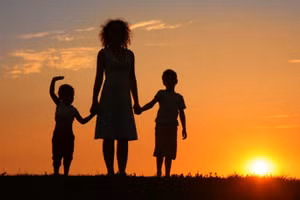 Phụ nữ thời nay không sợ độc thân hoặc làm bà mẹ đơn thân.