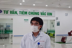 Chuyên gia y tế lo ngại “dịch chồng dịch” khi thời tiết chuyển mùa