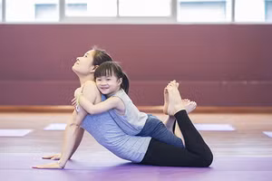 Các hoạt động bổ ích bố mẹ chơi cùng con trong mùa dịch Covid-19