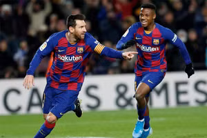 Fati được kỳ vọng sẽ là người sẽ kế vị “ngai vàng” của Messi ở Barca.