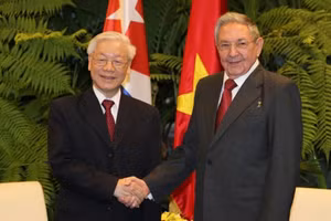 Tổng Bí thư Nguyễn Phú Trọng gửi thư tới ông Raul Castro