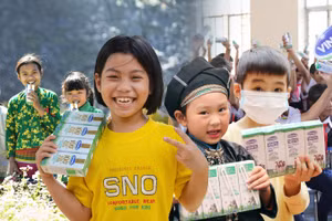 1 triệu ly sữa Vinamilk cho trẻ em khó khăn qua “Cùng góp điểm xanh, cho Việt Nam khỏe mạnh”