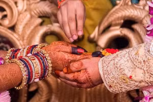 Quá bất ngờ và không thể chấp nhận sự thật này, cô dâu đã ngay lập tức đòi ly hôn với chú rể (Ảnh minh hoạ).