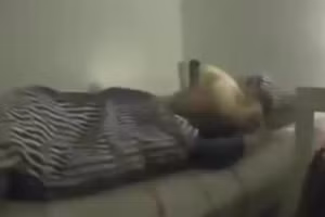 Clip: Chiếc giường "khắc tinh" của hội chuyên ngủ nướng mùa đông