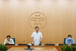 Ông Chử Xuân Dũng quán triệt tinh thần tổ chức, đảm bảo an toàn cho 188 điểm thi