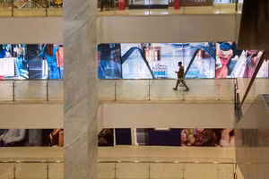 Hà Nội: Mặt bằng trung tâm thương mại ế ẩm, bỏ không hàng loạt