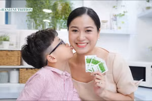 Lâm Vỹ Dạ rất coi trọng việc bổ sung dưỡng chất DHA cho con cái