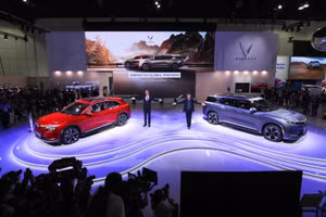 VinFast ra mắt thương hiệu xe điện tại Triển lãm ô tô Los Angeles 2021