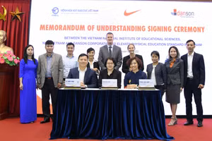 Hợp tác nhằm nâng cao tiêu chuẩn giáo dục thể chất ở Việt Nam.