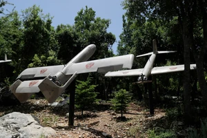 UAV của Hezbollah trong một cuộc trưng bày.