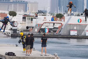 Chùm ảnh cuộc thi của các Iron Man ở Dubai