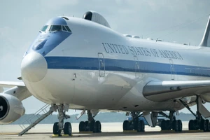 Một máy bay chỉ huy và điều khiển E-4B. (Ảnh: AFP / Brendan Smialowski)