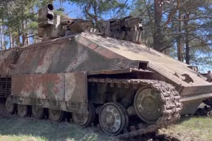 Xe bọc thép Azovets của Ukraine, ngày 5/4 năm 2024. (Ảnh: Sputnik)