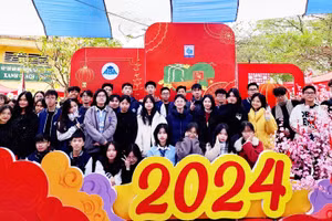 Gần 2000 đoàn viên tưng bừng tham gia Ngày hội Văn hoá dân gian