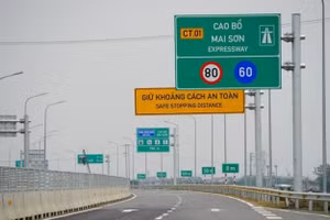 Đề xuất mở rộng cao tốc Cao Bồ - Mai Sơn lên 6 làn xe.