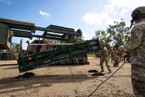 Hệ thống HIMARS Mỹ viện trợ cho Ukraine.