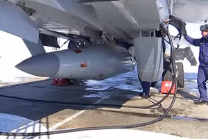 Tên lửa siêu thanh Kinzhal của Nga.