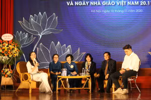 Buổi lễ diễn ra trong không khí ấm cúng, thân mật