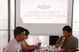 Buổi tập huấn diễn ra trong không khí cởi mở.