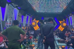 Kiểm tra đồng loạt các cơ sở kinh doanh karaoke, vũ trường, bar tại Thanh Hóa