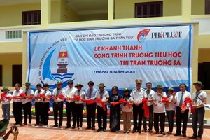 Khánh thành trường Tiểu học Thị trấn Trường Sa