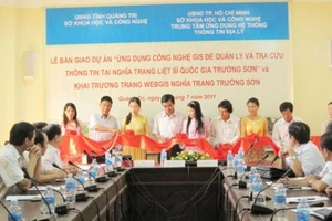 Công cụ tra cứu thông tin tại Nghĩa trang liệt sĩ quốc gia Trường Sơn