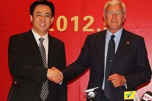 Quảng Châu Evergrande gây &quot;sốc&quot; khi chiêu mộ HLV Marcelo Lippi