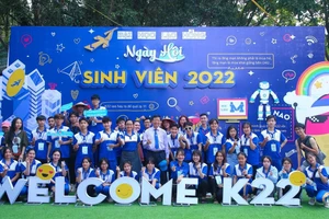 Tân sinh viên LHU hào hứng với nhiều hoạt động tại Ngày hội sinh viên 2022.